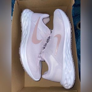Womens Light Pink/Violet Nike Revolution 6 Next Nature Run Shoe **SUPER SALE***